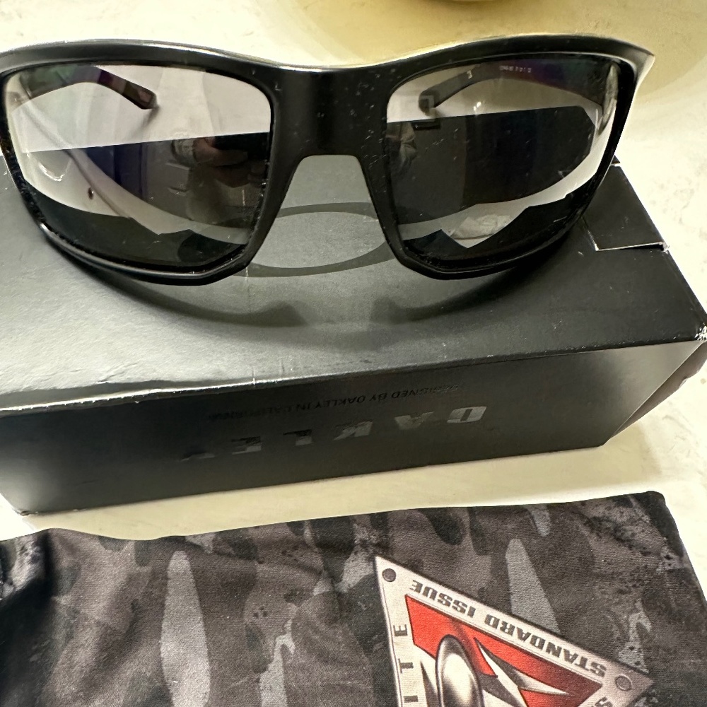 Oakley Sunglasses - Gibston Prism Polarized